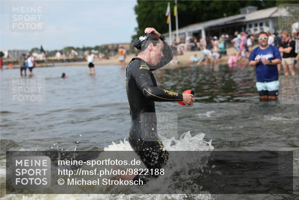 21.06.2026 - Viking Triathlon Michael Strokosch http://msf.ph/oto/9822188 21.06.2026 10:29:20 Schwimmen 65, 441, 610, 643 meine-sportfotos.de