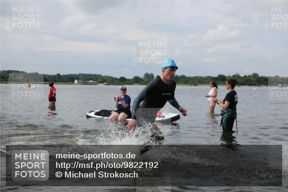 21.06.2026 - Viking Triathlon Michael Strokosch http://msf.ph/oto/9822192 21.06.2026 10:29:25 Schwimmen 65, 74, 610, 643 meine-sportfotos.de