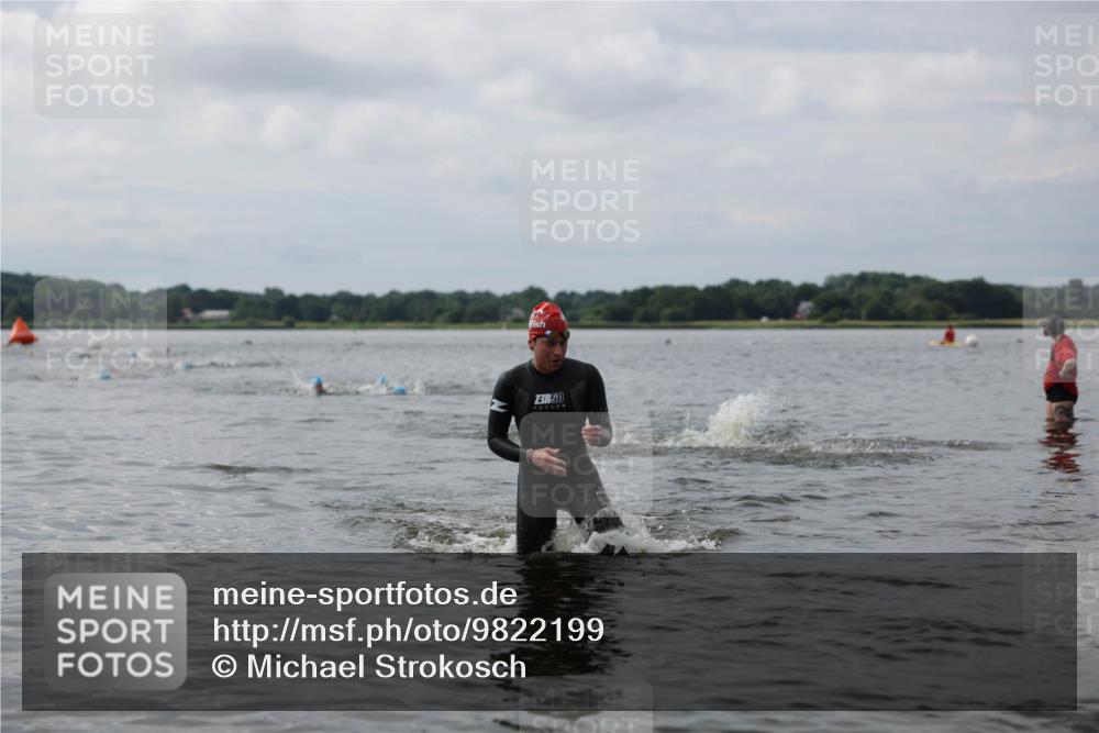 21.06.2026 - Viking Triathlon Michael Strokosch http://msf.ph/oto/9822199 21.06.2026 10:29:32 Schwimmen 74, 610 meine-sportfotos.de