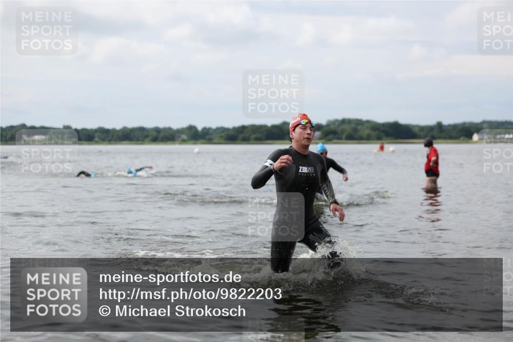21.06.2026 - Viking Triathlon Michael Strokosch http://msf.ph/oto/9822203 21.06.2026 10:29:33 Schwimmen 74, 610 meine-sportfotos.de