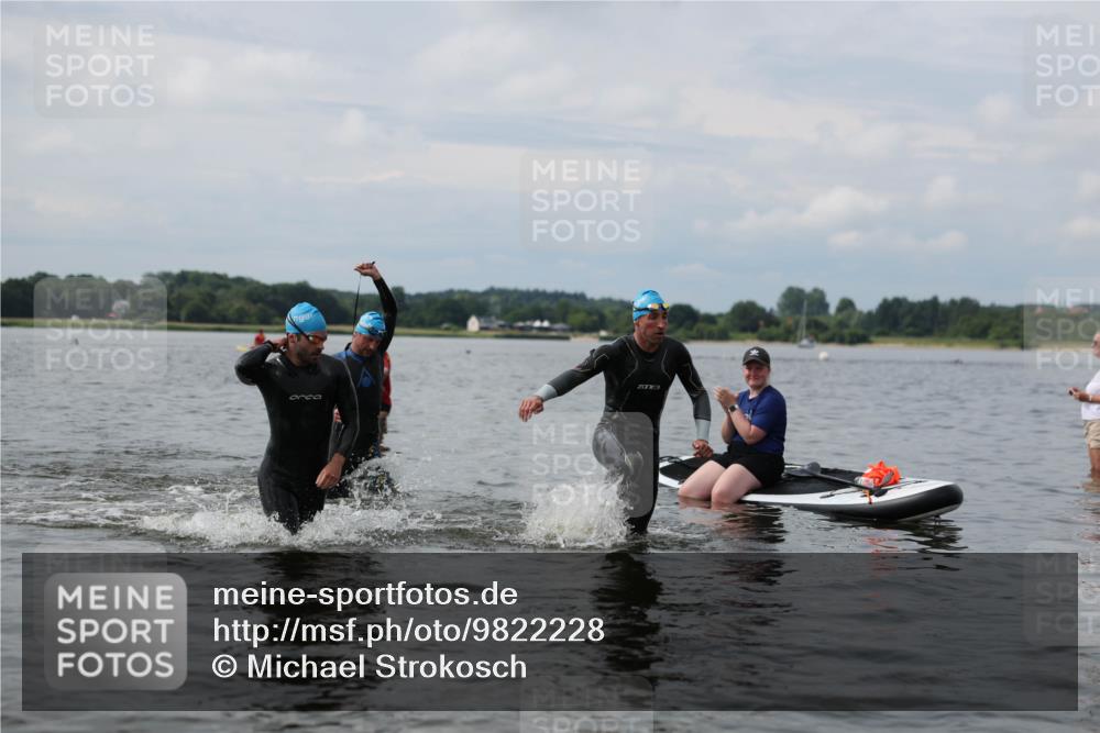 21.06.2026 - Viking Triathlon Michael Strokosch http://msf.ph/oto/9822228 21.06.2026 10:29:50 Schwimmen 31, 169, 270, 359, 527 meine-sportfotos.de
