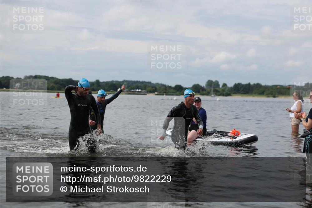 21.06.2026 - Viking Triathlon Michael Strokosch http://msf.ph/oto/9822229 21.06.2026 10:29:50 Schwimmen 31, 169, 270, 359, 527 meine-sportfotos.de