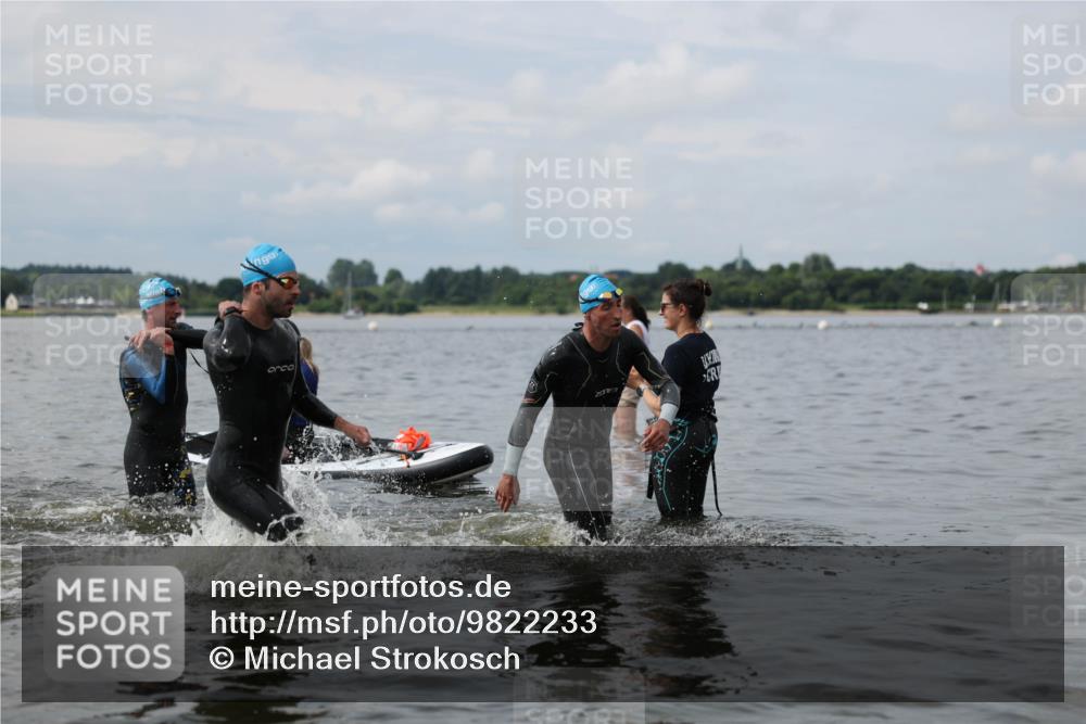 21.06.2026 - Viking Triathlon Michael Strokosch http://msf.ph/oto/9822233 21.06.2026 10:29:52 Schwimmen 31, 38, 169, 270, 359, 527 meine-sportfotos.de