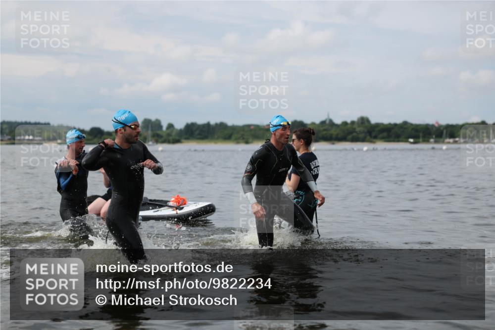 21.06.2026 - Viking Triathlon Michael Strokosch http://msf.ph/oto/9822234 21.06.2026 10:29:52 Schwimmen 31, 38, 169, 270, 359, 527 meine-sportfotos.de