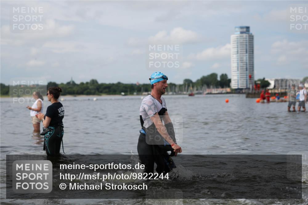 21.06.2026 - Viking Triathlon Michael Strokosch http://msf.ph/oto/9822244 21.06.2026 10:29:56 Schwimmen 31, 38, 169, 270, 359, 527 meine-sportfotos.de