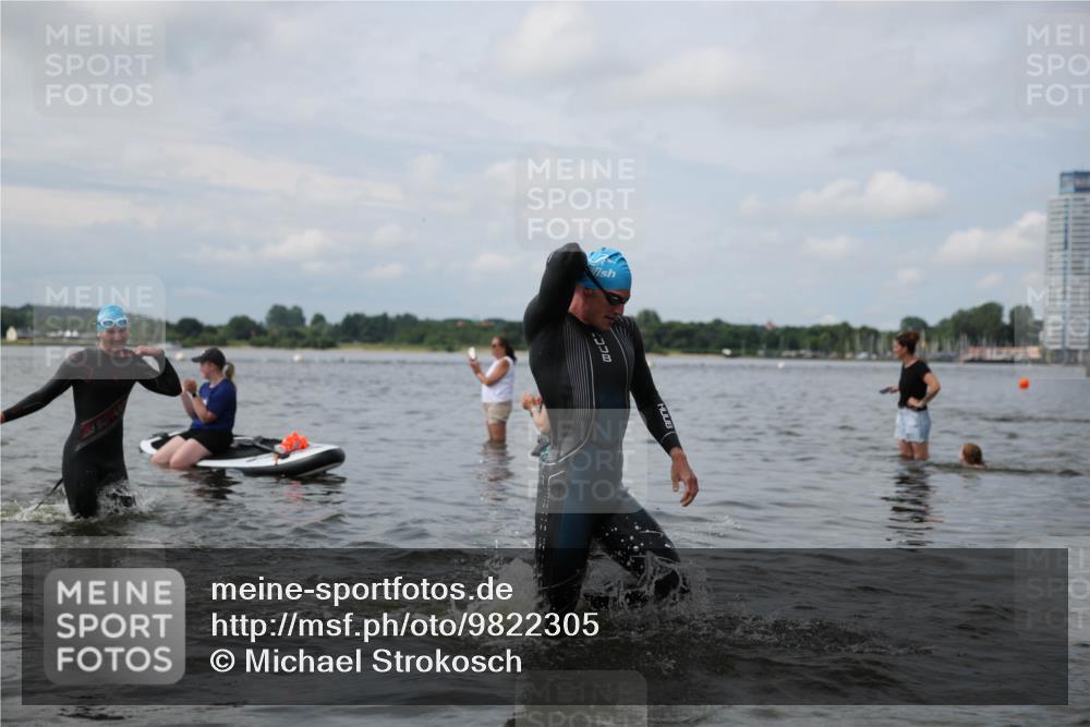 21.06.2026 - Viking Triathlon Michael Strokosch http://msf.ph/oto/9822305 21.06.2026 10:30:29 Schwimmen 5, 42, 103, 218, 337, 394 meine-sportfotos.de