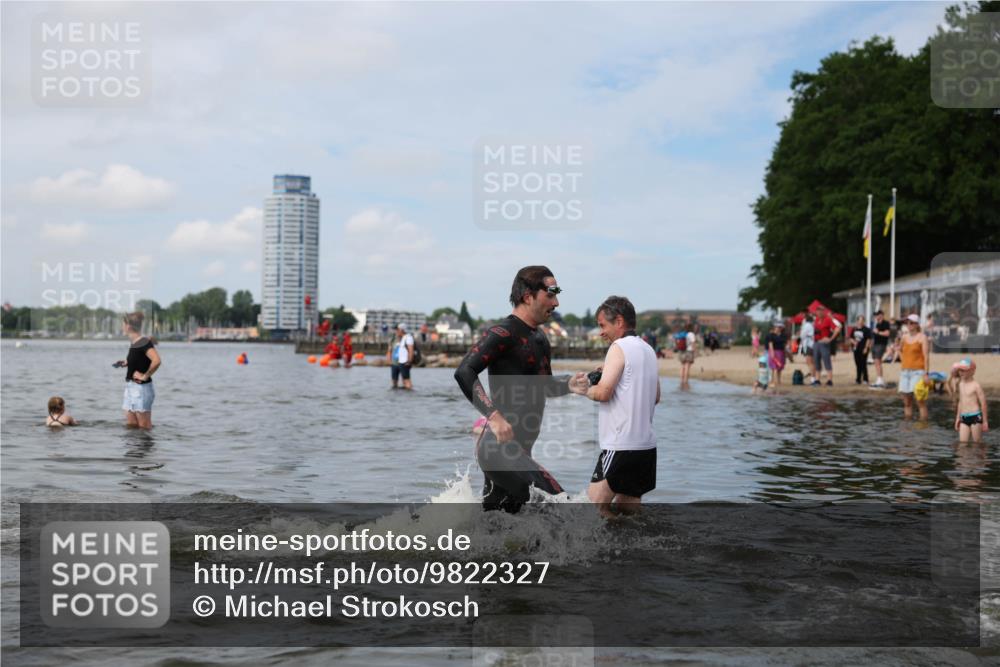 21.06.2026 - Viking Triathlon Michael Strokosch http://msf.ph/oto/9822327 21.06.2026 10:30:36 Schwimmen 5, 42, 103, 337, 394 meine-sportfotos.de
