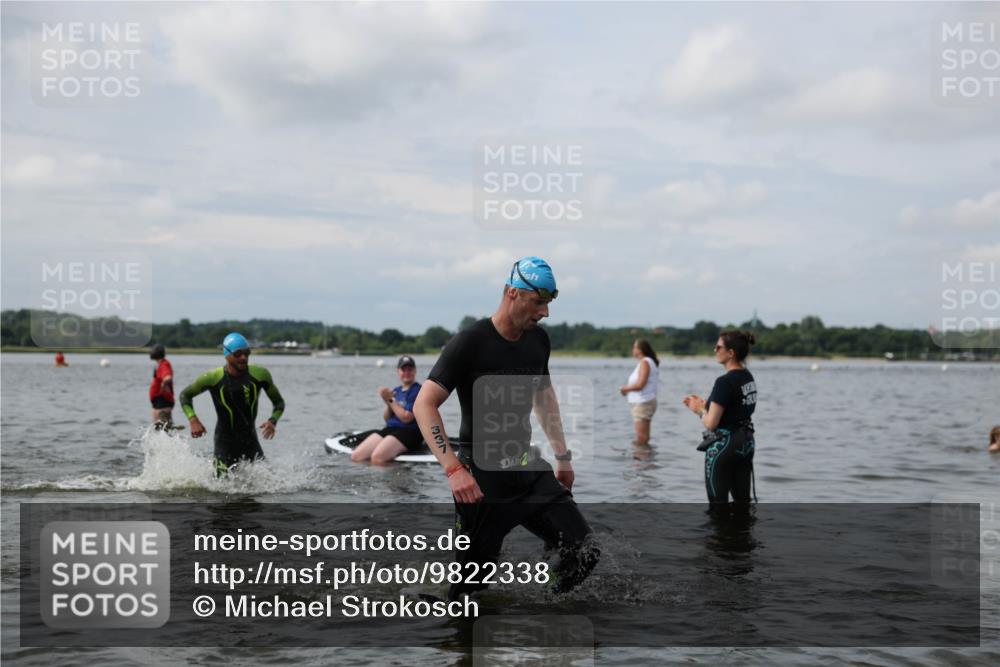 21.06.2026 - Viking Triathlon Michael Strokosch http://msf.ph/oto/9822338 21.06.2026 10:30:41 Schwimmen 5, 42, 103, 131, 337, 394 meine-sportfotos.de