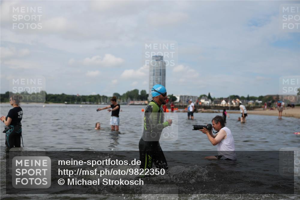 21.06.2026 - Viking Triathlon Michael Strokosch http://msf.ph/oto/9822350 21.06.2026 10:30:44 Schwimmen 131, 337, 394, 454, 665 meine-sportfotos.de