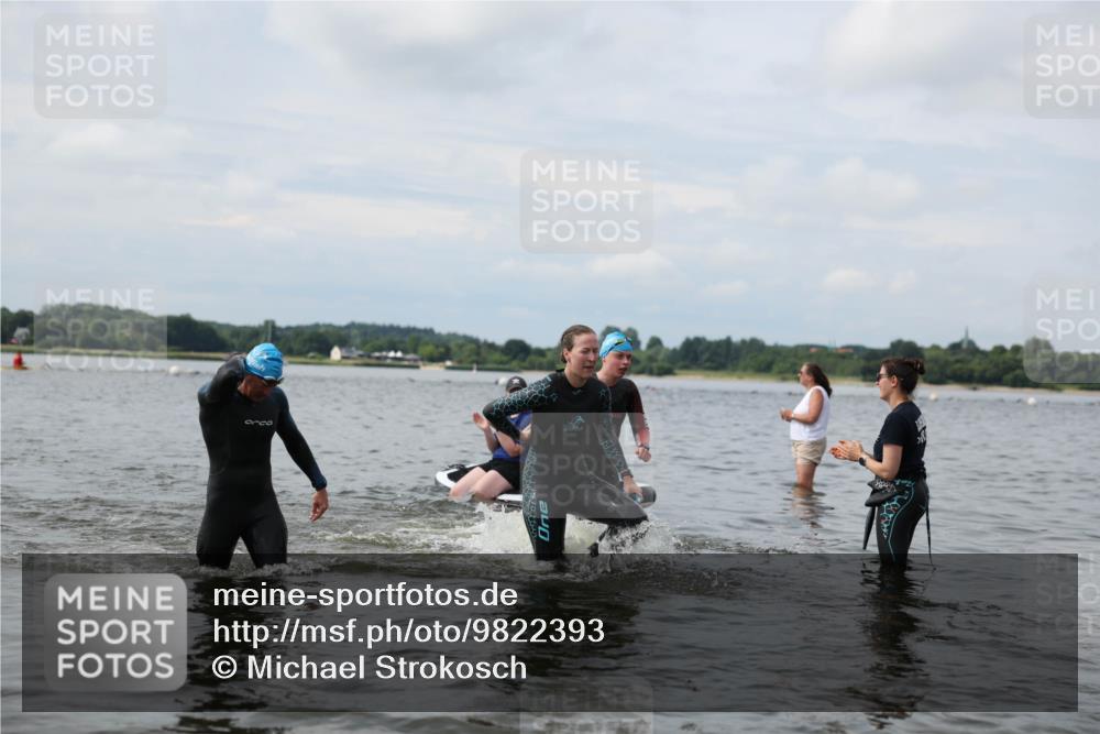 21.06.2026 - Viking Triathlon Michael Strokosch http://msf.ph/oto/9822393 21.06.2026 10:31:16 Schwimmen 14, 98, 486, 569, 637 meine-sportfotos.de