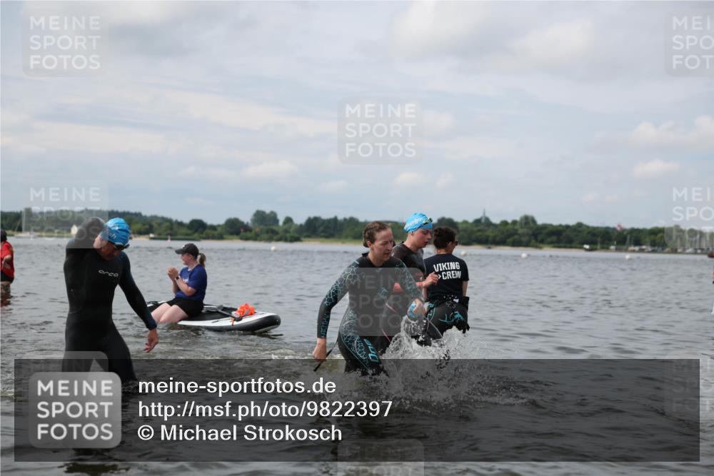 21.06.2026 - Viking Triathlon Michael Strokosch http://msf.ph/oto/9822397 21.06.2026 10:31:17 Schwimmen 14, 98, 486, 506, 569, 637 meine-sportfotos.de
