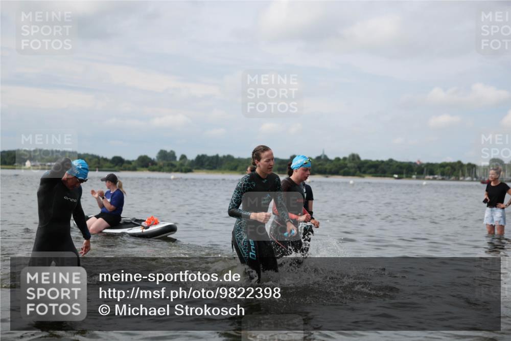 21.06.2026 - Viking Triathlon Michael Strokosch http://msf.ph/oto/9822398 21.06.2026 10:31:17 Schwimmen 14, 98, 486, 506, 569, 637 meine-sportfotos.de