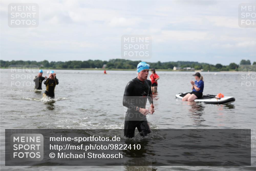 21.06.2026 - Viking Triathlon Michael Strokosch http://msf.ph/oto/9822410 21.06.2026 10:31:33 Schwimmen 17, 487, 506 meine-sportfotos.de
