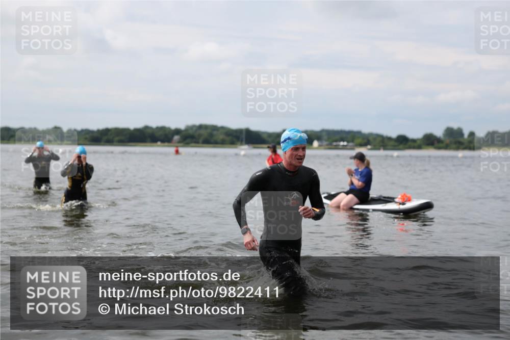 21.06.2026 - Viking Triathlon Michael Strokosch http://msf.ph/oto/9822411 21.06.2026 10:31:34 Schwimmen 17, 487, 506 meine-sportfotos.de