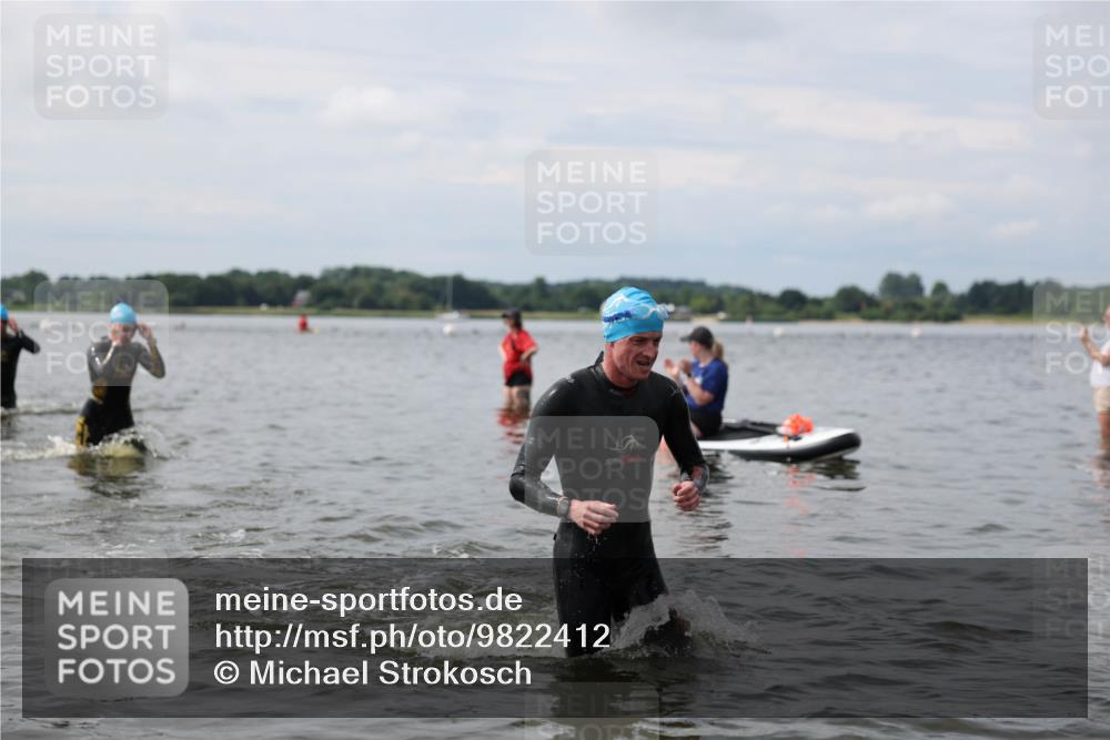 21.06.2026 - Viking Triathlon Michael Strokosch http://msf.ph/oto/9822412 21.06.2026 10:31:34 Schwimmen 17, 487, 506 meine-sportfotos.de