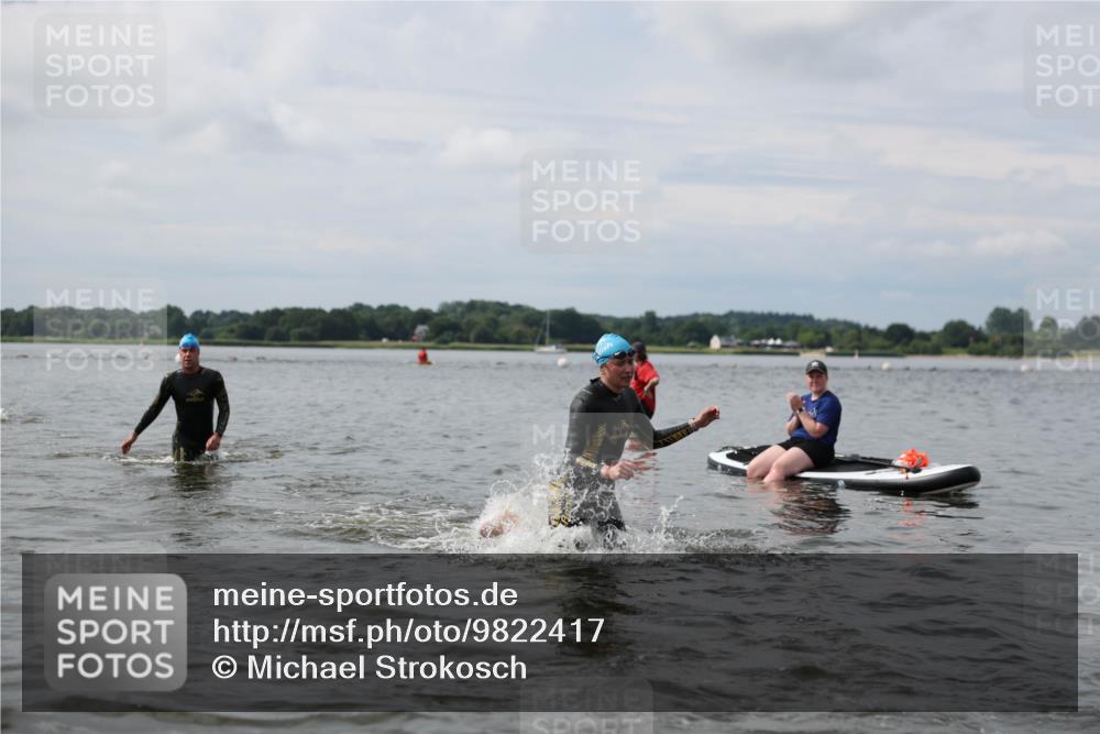 21.06.2026 - Viking Triathlon Michael Strokosch http://msf.ph/oto/9822417 21.06.2026 10:31:37 Schwimmen 17, 278, 487, 506 meine-sportfotos.de