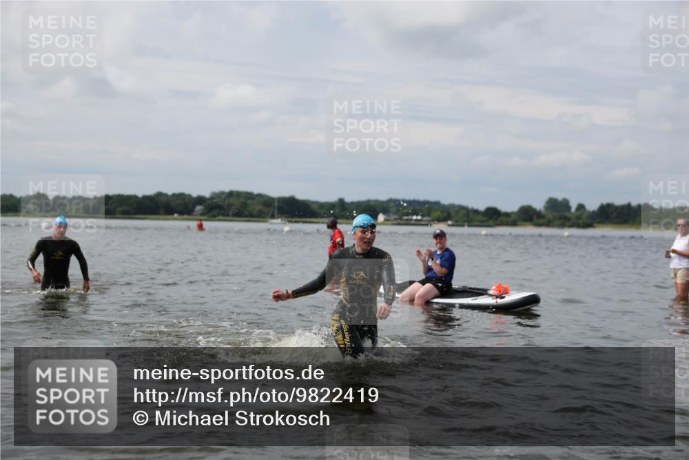21.06.2026 - Viking Triathlon Michael Strokosch http://msf.ph/oto/9822419 21.06.2026 10:31:38 Schwimmen 17, 278, 487, 506 meine-sportfotos.de