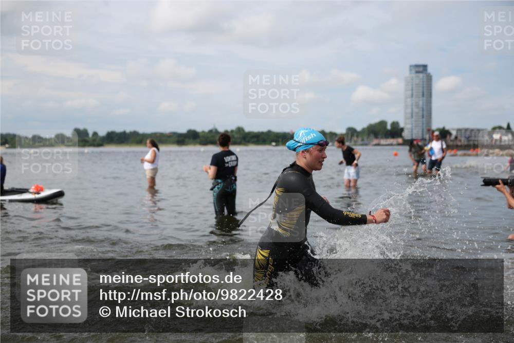 21.06.2026 - Viking Triathlon Michael Strokosch http://msf.ph/oto/9822428 21.06.2026 10:31:40 Schwimmen 17, 278, 487, 506 meine-sportfotos.de