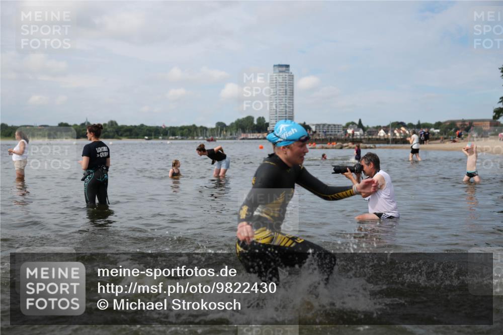 21.06.2026 - Viking Triathlon Michael Strokosch http://msf.ph/oto/9822430 21.06.2026 10:31:41 Schwimmen 17, 278, 487, 506 meine-sportfotos.de