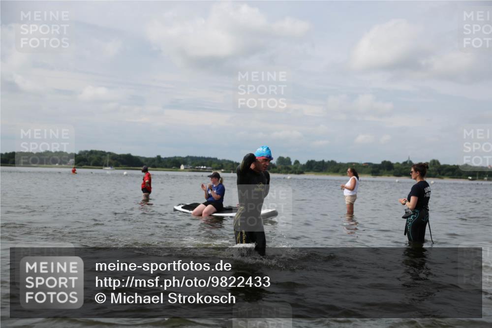 21.06.2026 - Viking Triathlon Michael Strokosch http://msf.ph/oto/9822433 21.06.2026 10:31:44 Schwimmen 17, 278, 487 meine-sportfotos.de