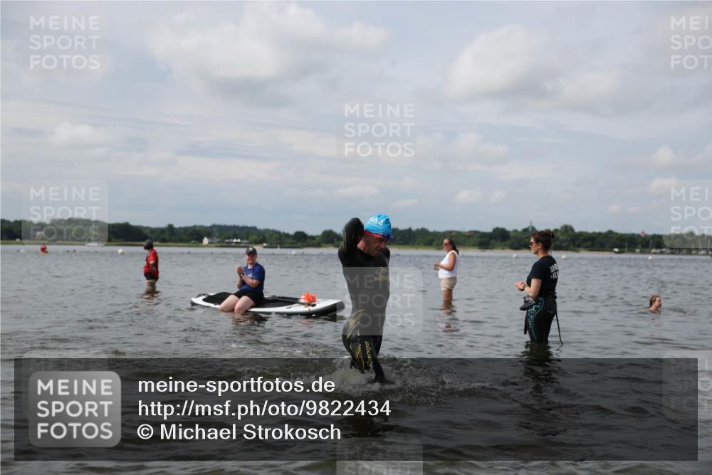 21.06.2026 - Viking Triathlon Michael Strokosch http://msf.ph/oto/9822434 21.06.2026 10:31:44 Schwimmen 17, 278, 487 meine-sportfotos.de