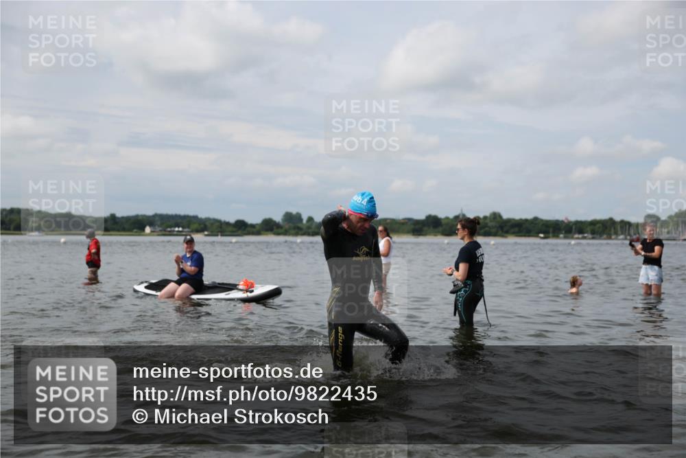 21.06.2026 - Viking Triathlon Michael Strokosch http://msf.ph/oto/9822435 21.06.2026 10:31:45 Schwimmen 17, 278, 487 meine-sportfotos.de
