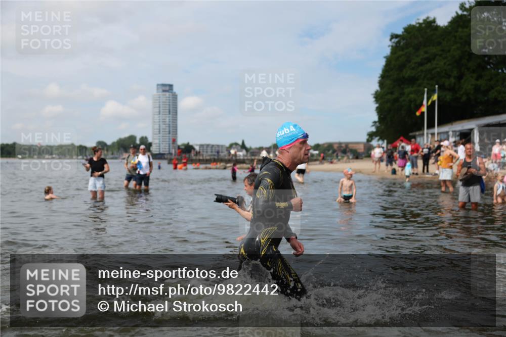 21.06.2026 - Viking Triathlon Michael Strokosch http://msf.ph/oto/9822442 21.06.2026 10:31:47 Schwimmen 17, 278, 487 meine-sportfotos.de