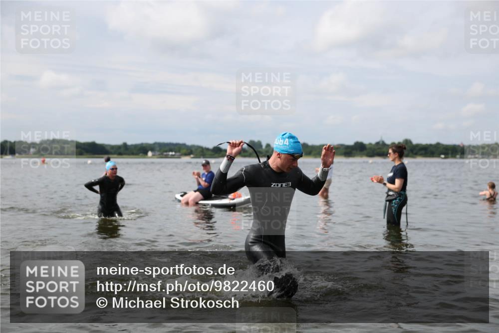 21.06.2026 - Viking Triathlon Michael Strokosch http://msf.ph/oto/9822460 21.06.2026 10:32:15 Schwimmen 13, 145 meine-sportfotos.de