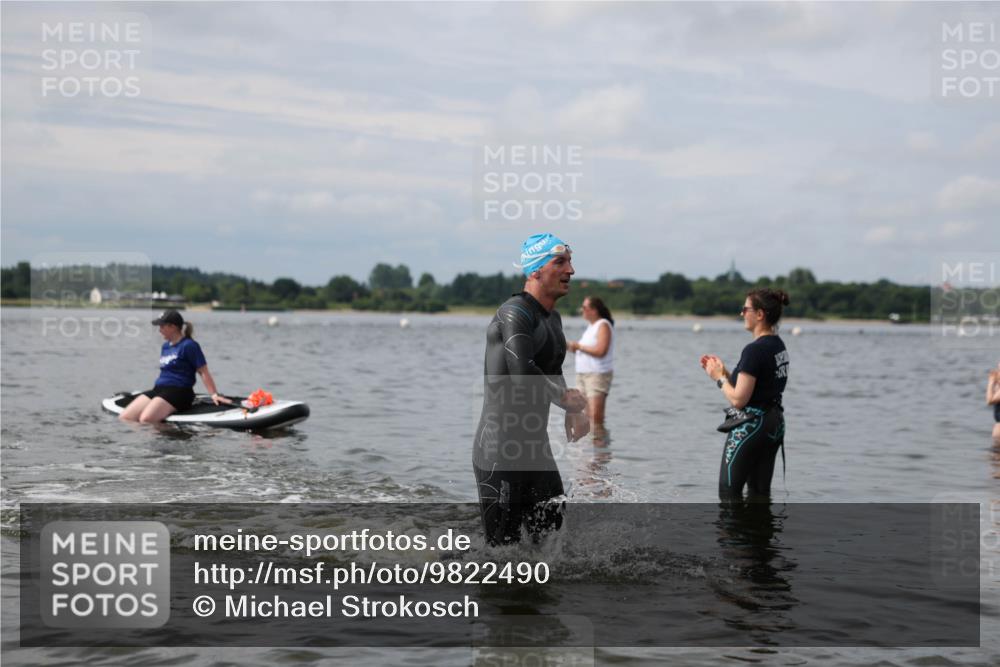 21.06.2026 - Viking Triathlon Michael Strokosch http://msf.ph/oto/9822490 21.06.2026 10:32:41 Schwimmen 126, 447, 500, 644 meine-sportfotos.de