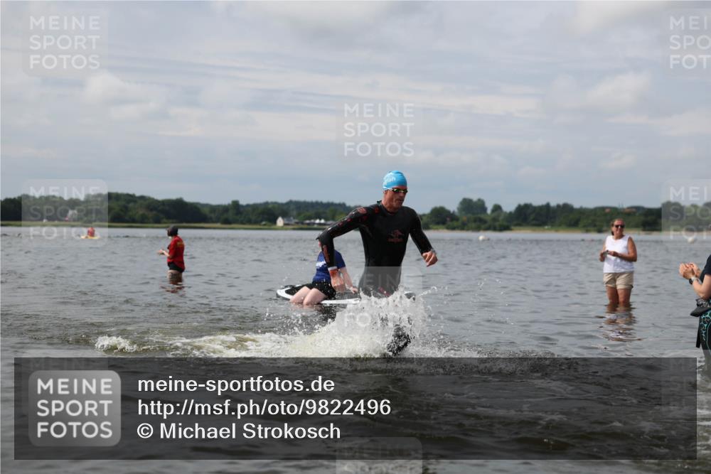 21.06.2026 - Viking Triathlon Michael Strokosch http://msf.ph/oto/9822496 21.06.2026 10:32:43 Schwimmen 126, 447, 500, 644 meine-sportfotos.de