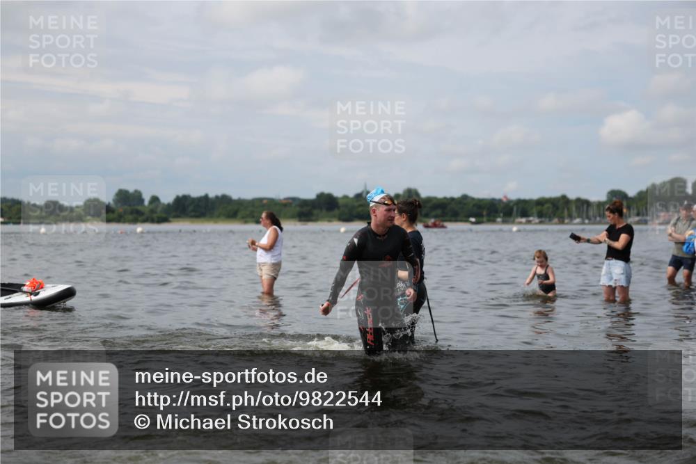 21.06.2026 - Viking Triathlon Michael Strokosch http://msf.ph/oto/9822544 21.06.2026 10:33:05 Schwimmen 109, 114, 238, 269, 383, 579, 625 meine-sportfotos.de