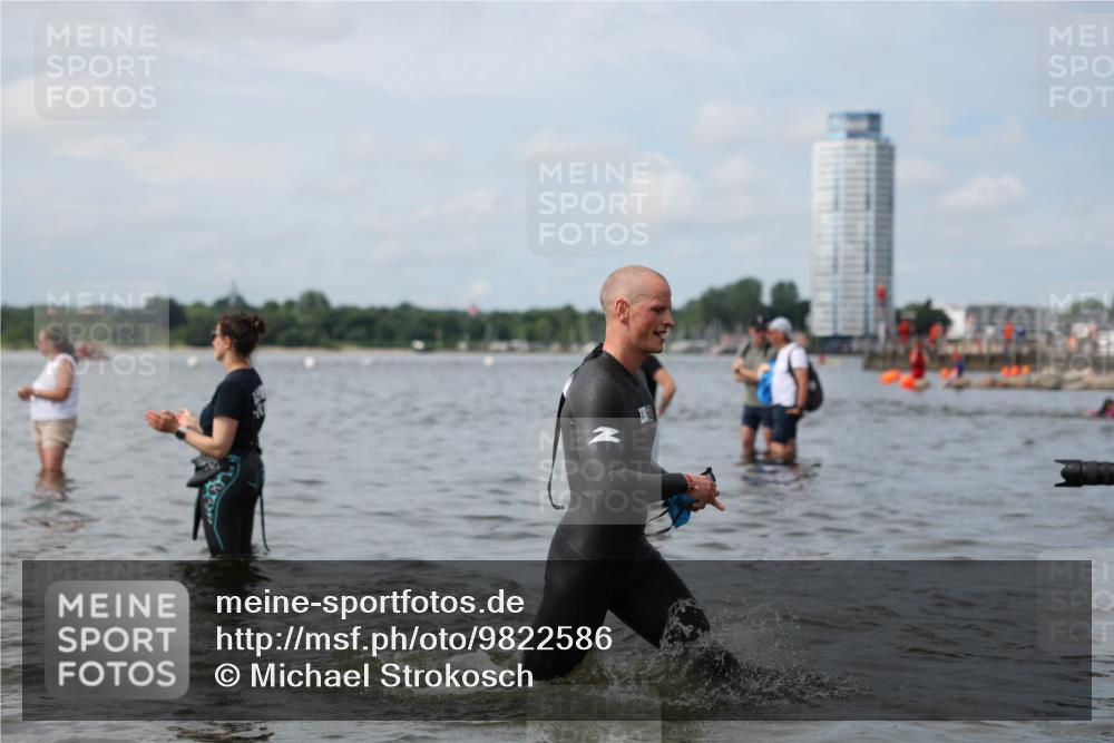 21.06.2026 - Viking Triathlon Michael Strokosch http://msf.ph/oto/9822586 21.06.2026 10:33:29 Schwimmen 62, 180, 392, 446, 537 meine-sportfotos.de