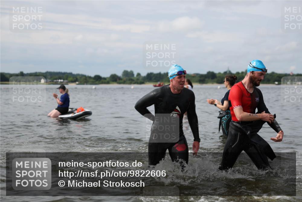 21.06.2026 - Viking Triathlon Michael Strokosch http://msf.ph/oto/9822606 21.06.2026 10:33:39 Schwimmen 28, 62, 180, 249, 265, 392, 410, 524, 537 meine-sportfotos.de