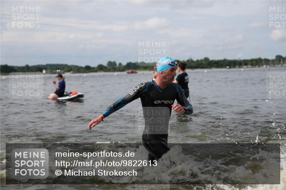 21.06.2026 - Viking Triathlon Michael Strokosch http://msf.ph/oto/9822613 21.06.2026 10:33:41 Schwimmen 28, 62, 180, 249, 265, 392, 410, 524, 537 meine-sportfotos.de