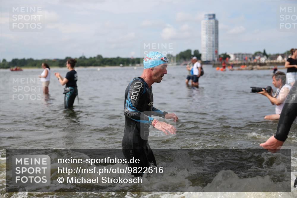 21.06.2026 - Viking Triathlon Michael Strokosch http://msf.ph/oto/9822616 21.06.2026 10:33:42 Schwimmen 28, 62, 180, 249, 265, 343, 392, 410, 524, 537 meine-sportfotos.de