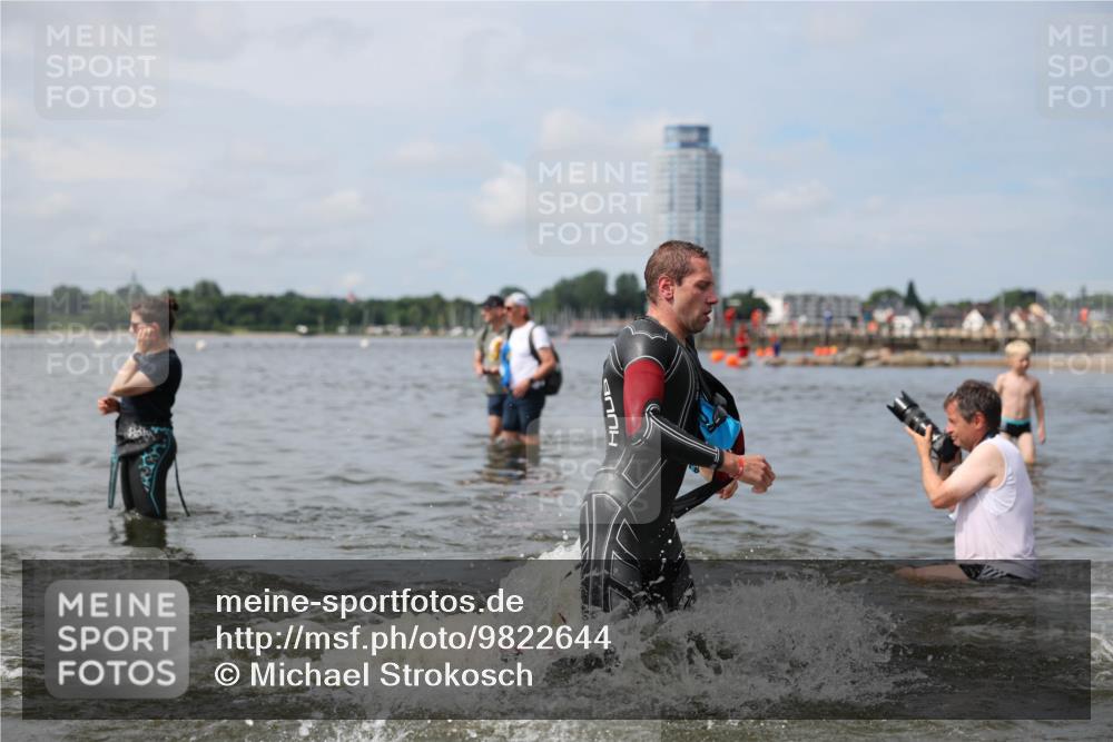 21.06.2026 - Viking Triathlon Michael Strokosch http://msf.ph/oto/9822644 21.06.2026 10:33:55 Schwimmen 28, 102, 154, 221, 249, 265, 343, 410, 432, 462, 524, 660, 664 meine-sportfotos.de
