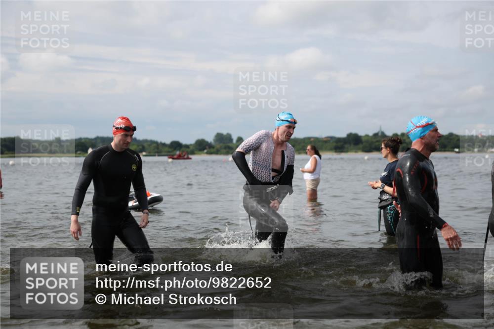 21.06.2026 - Viking Triathlon Michael Strokosch http://msf.ph/oto/9822652 21.06.2026 10:33:58 Schwimmen 28, 47, 102, 154, 221, 265, 343, 432, 462, 524, 627, 660, 664 meine-sportfotos.de