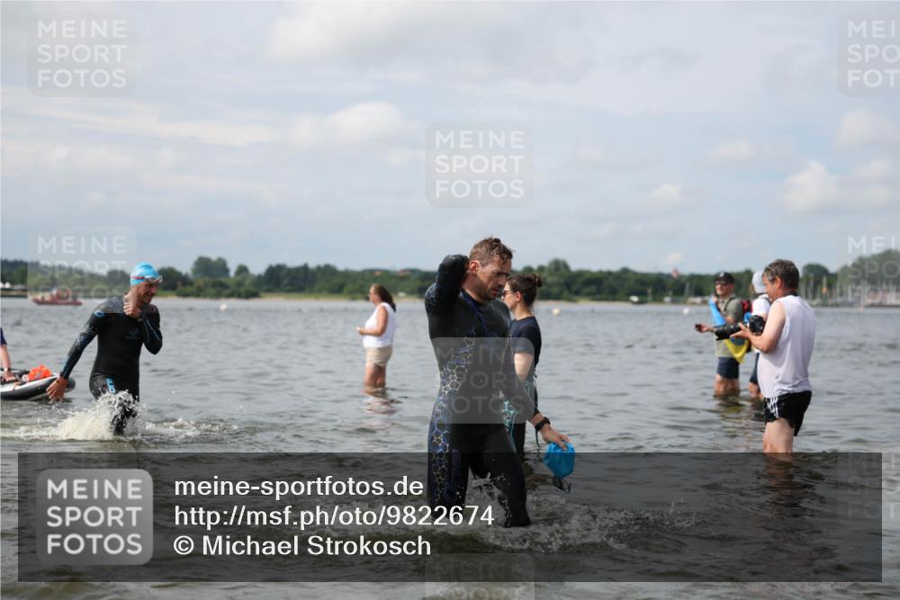 21.06.2026 - Viking Triathlon Michael Strokosch http://msf.ph/oto/9822674 21.06.2026 10:34:08 Schwimmen 30, 47, 90, 102, 154, 170, 221, 432, 462, 576, 627, 660, 664 meine-sportfotos.de