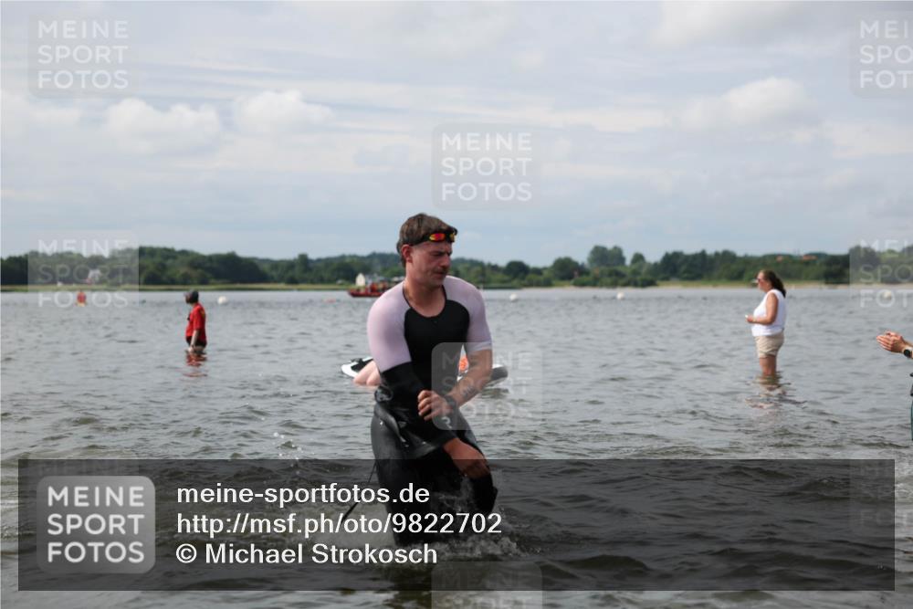 21.06.2026 - Viking Triathlon Michael Strokosch http://msf.ph/oto/9822702 21.06.2026 10:34:24 Schwimmen 30, 90, 170, 391, 440, 576, 653 meine-sportfotos.de
