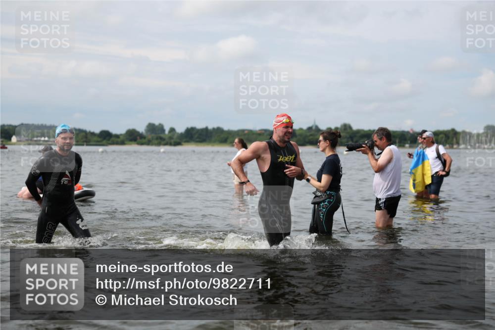 21.06.2026 - Viking Triathlon Michael Strokosch http://msf.ph/oto/9822711 21.06.2026 10:34:33 Schwimmen 51, 82, 118, 255, 386, 391, 440, 653 meine-sportfotos.de
