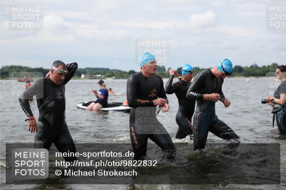 21.06.2026 - Viking Triathlon Michael Strokosch http://msf.ph/oto/9822832 21.06.2026 10:35:26 Schwimmen 49, 73, 136, 194, 226, 242, 311, 332, 380, 430, 490, 501, 551 meine-sportfotos.de