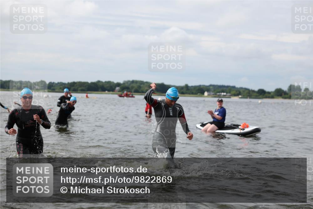 21.06.2026 - Viking Triathlon Michael Strokosch http://msf.ph/oto/9822869 21.06.2026 10:35:59 Schwimmen 20, 137, 200, 202, 323, 360, 472, 530, 560, 651, 656 meine-sportfotos.de