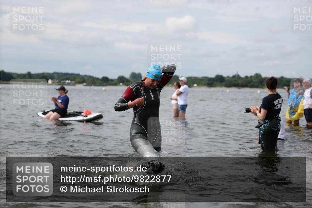 21.06.2026 - Viking Triathlon Michael Strokosch http://msf.ph/oto/9822877 21.06.2026 10:36:01 Schwimmen 20, 137, 200, 202, 323, 360, 472, 530, 556, 560, 651, 656 meine-sportfotos.de