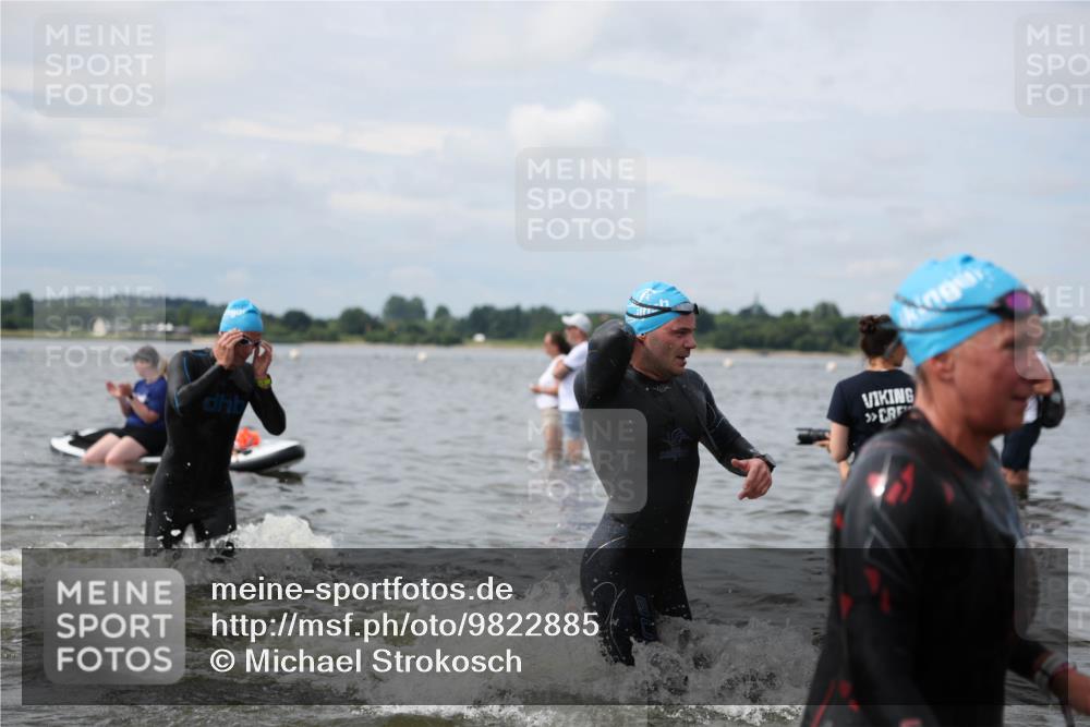 21.06.2026 - Viking Triathlon Michael Strokosch http://msf.ph/oto/9822885 21.06.2026 10:36:05 Schwimmen 20, 113, 200, 202, 205, 323, 360, 530, 556, 560, 656 meine-sportfotos.de