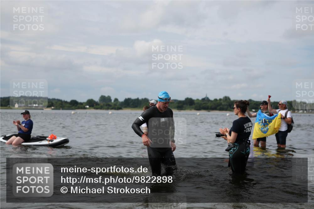 21.06.2026 - Viking Triathlon Michael Strokosch http://msf.ph/oto/9822898 21.06.2026 10:36:09 Schwimmen 16, 20, 43, 113, 200, 205, 323, 360, 530, 556, 560, 656 meine-sportfotos.de