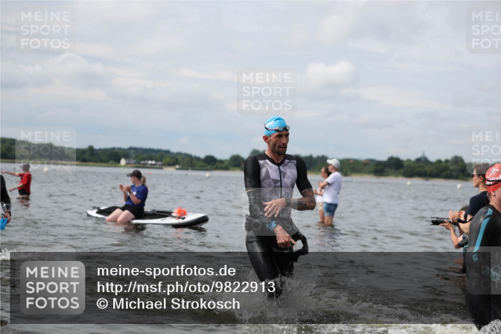 21.06.2026 - Viking Triathlon Michael Strokosch http://msf.ph/oto/9822913 21.06.2026 10:36:15 Schwimmen 16, 43, 113, 200, 205, 323, 475, 543, 556, 560, 604, 612, 656 meine-sportfotos.de
