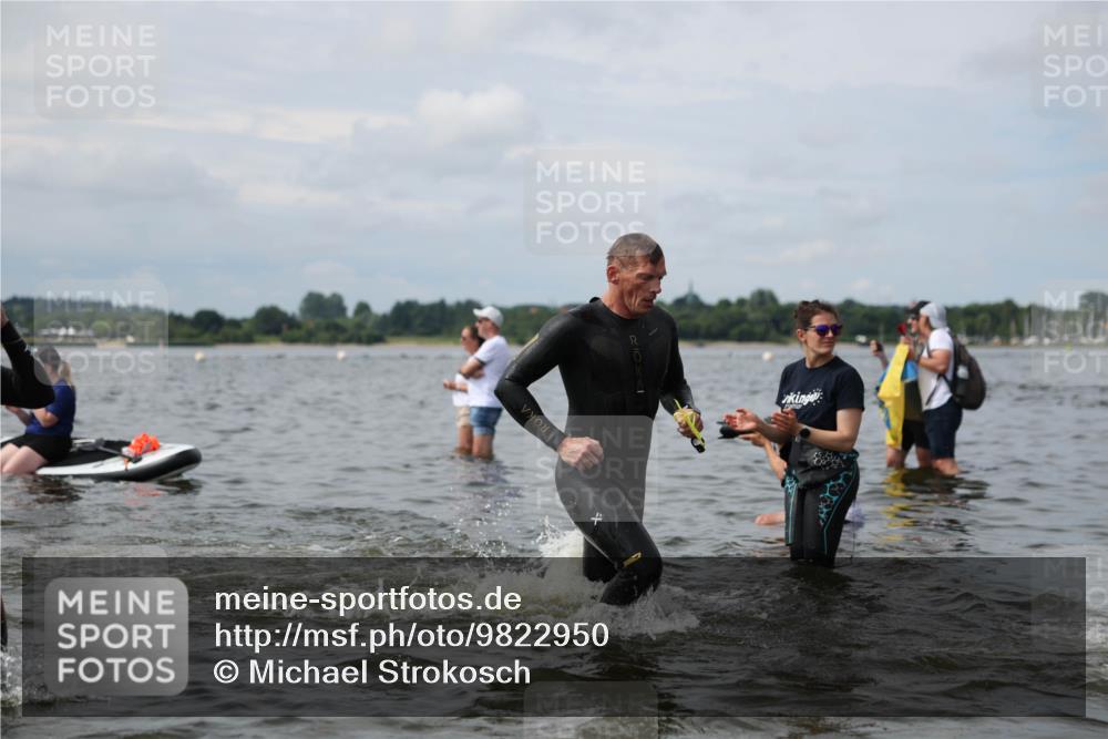 21.06.2026 - Viking Triathlon Michael Strokosch http://msf.ph/oto/9822950 21.06.2026 10:36:29 Schwimmen 16, 43, 113, 219, 404, 475, 526, 543, 604, 612, 648 meine-sportfotos.de