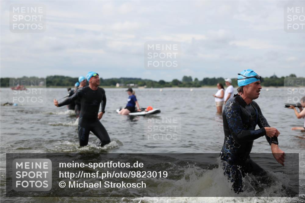 21.06.2026 - Viking Triathlon Michael Strokosch http://msf.ph/oto/9823019 21.06.2026 10:37:01 Schwimmen 84, 122, 142, 186, 325, 395, 407, 455, 553, 606 meine-sportfotos.de