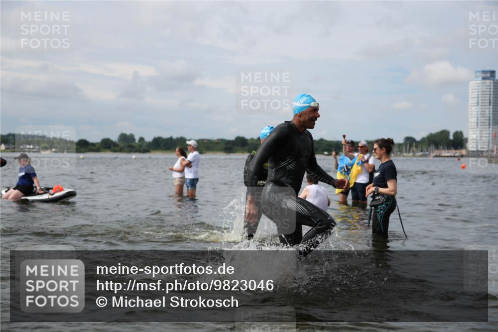21.06.2026 - Viking Triathlon Michael Strokosch http://msf.ph/oto/9823046 21.06.2026 10:37:18 Schwimmen 64, 89, 111, 239, 370, 450, 455, 545 meine-sportfotos.de