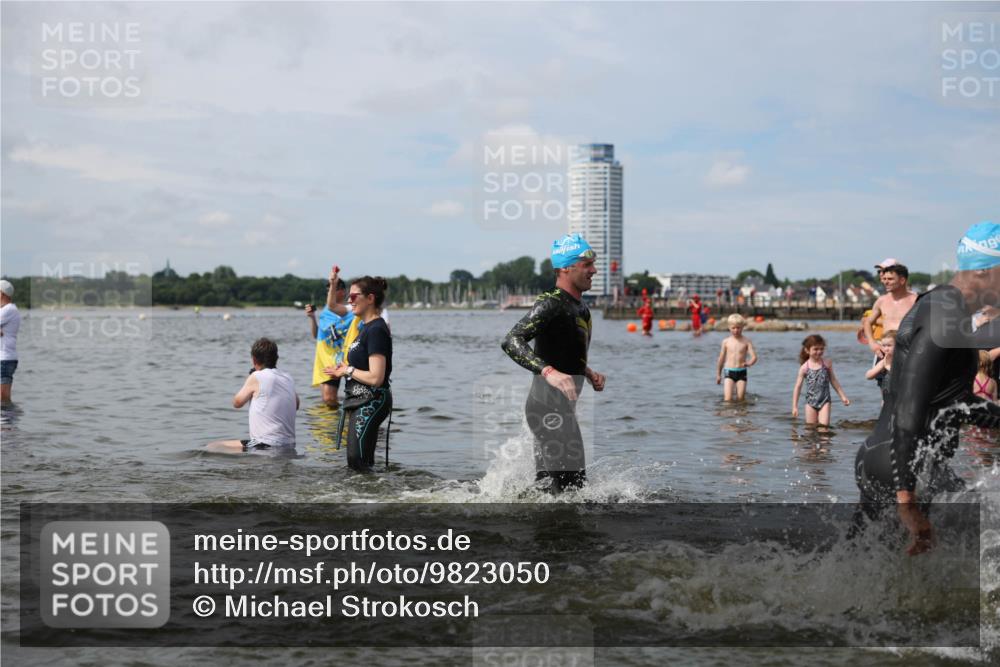 21.06.2026 - Viking Triathlon Michael Strokosch http://msf.ph/oto/9823050 21.06.2026 10:37:19 Schwimmen 64, 89, 111, 239, 370, 450, 455, 545 meine-sportfotos.de